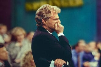 Jerry Springer : Silence, moteur, altercations - Netflix